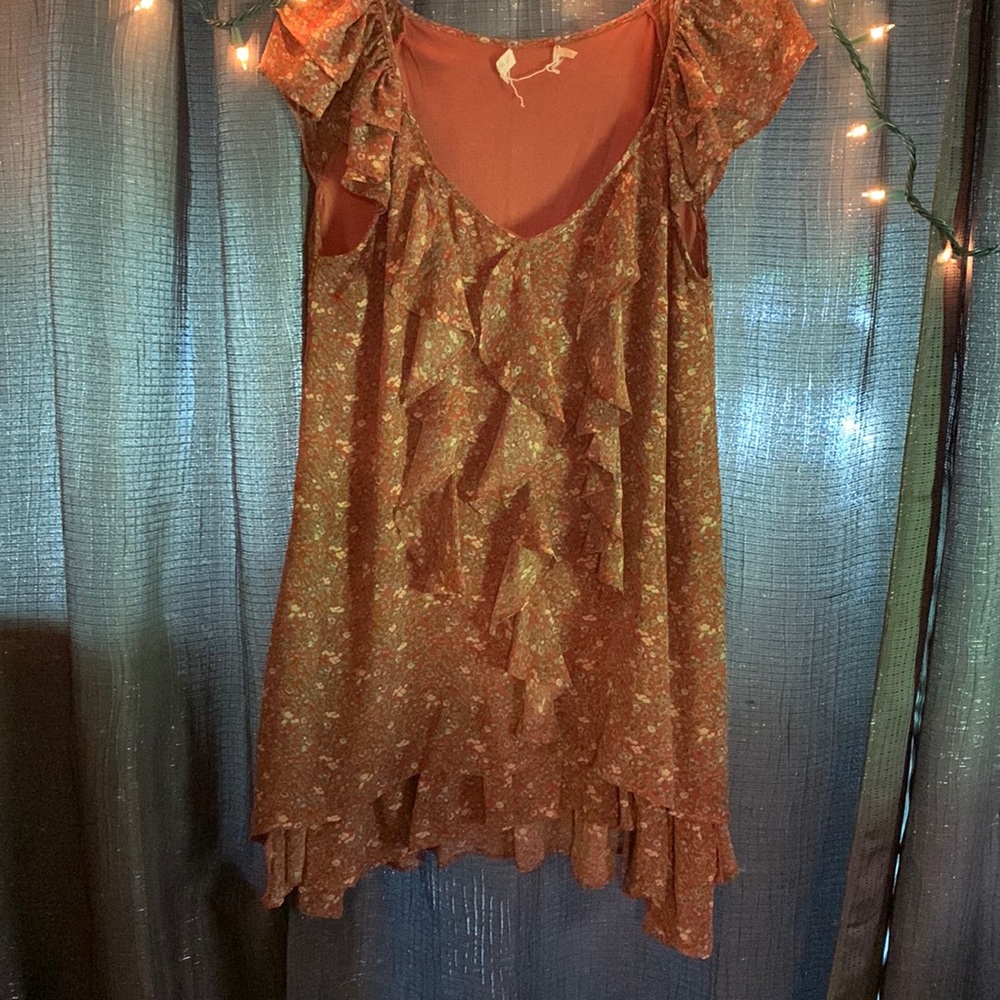 Blu pepper large floral rust color shirt